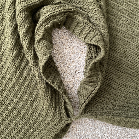 Windsor Oversized Waffle Knit Poncho - Picture 10 of 11